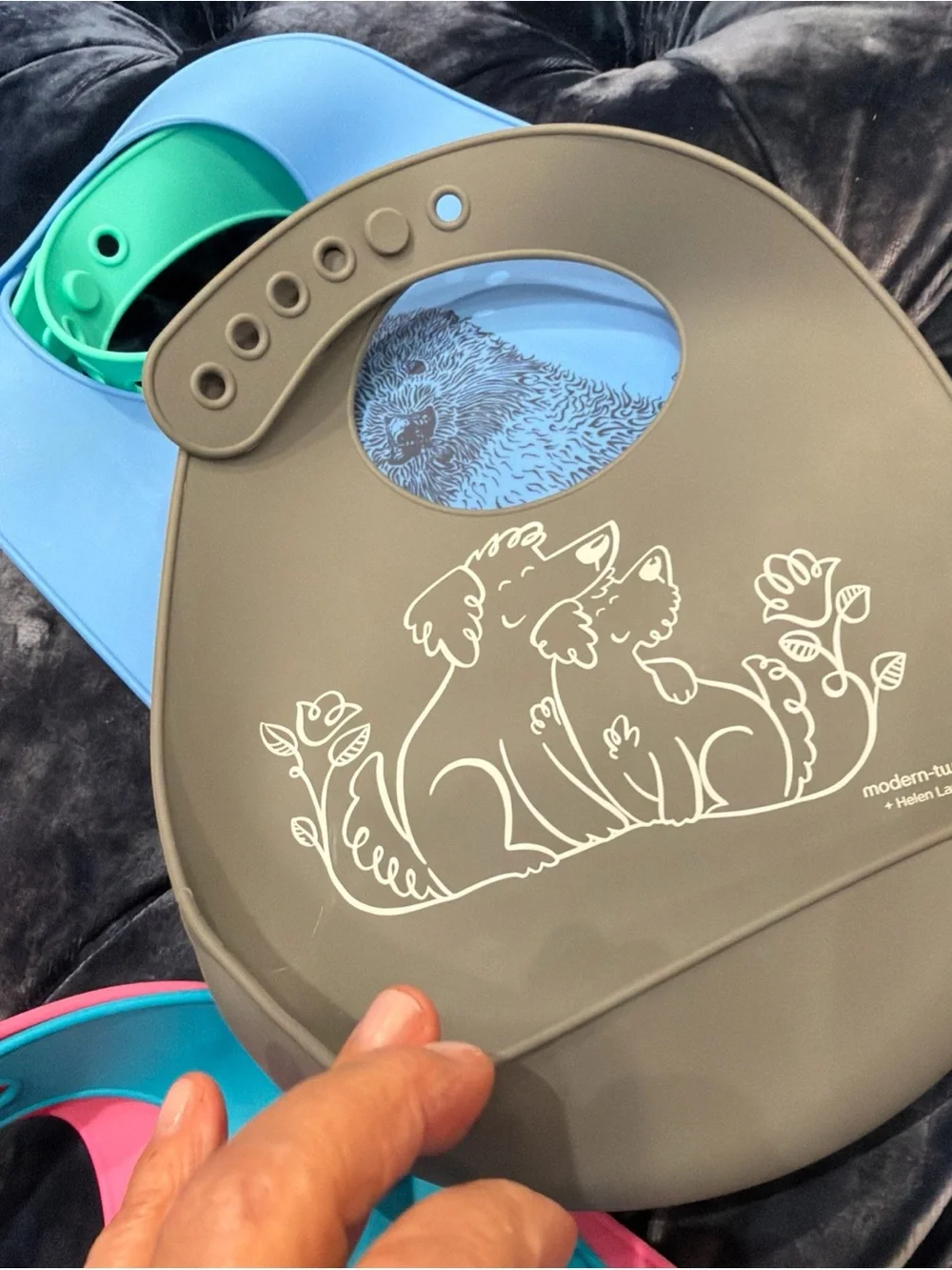 Green Silicone Baby Bib with Bear Fishing Print